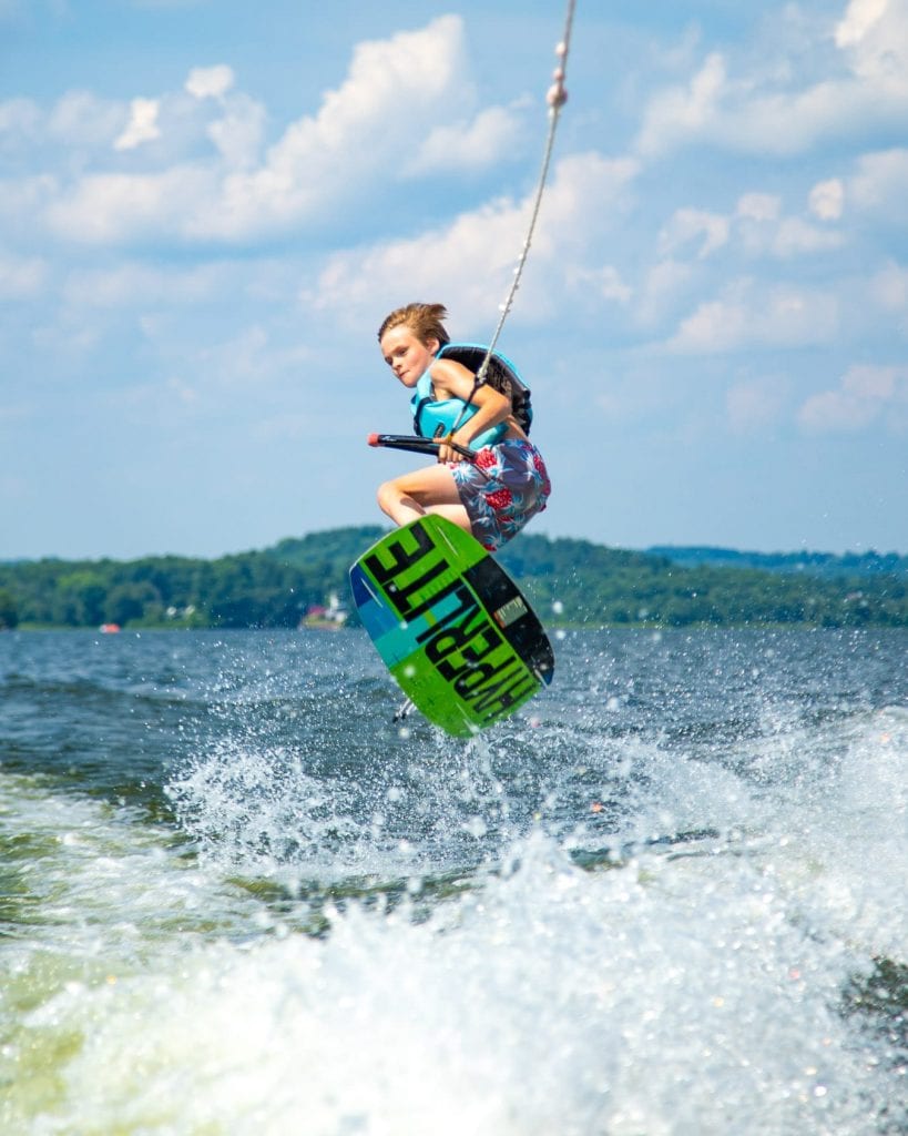 Wakeboarding Awosting