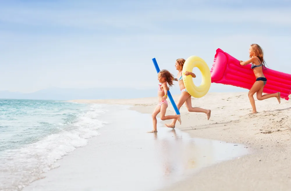 From Digital Overload to Outdoor Freedom: Why Kids Need a Screen-Free Summer